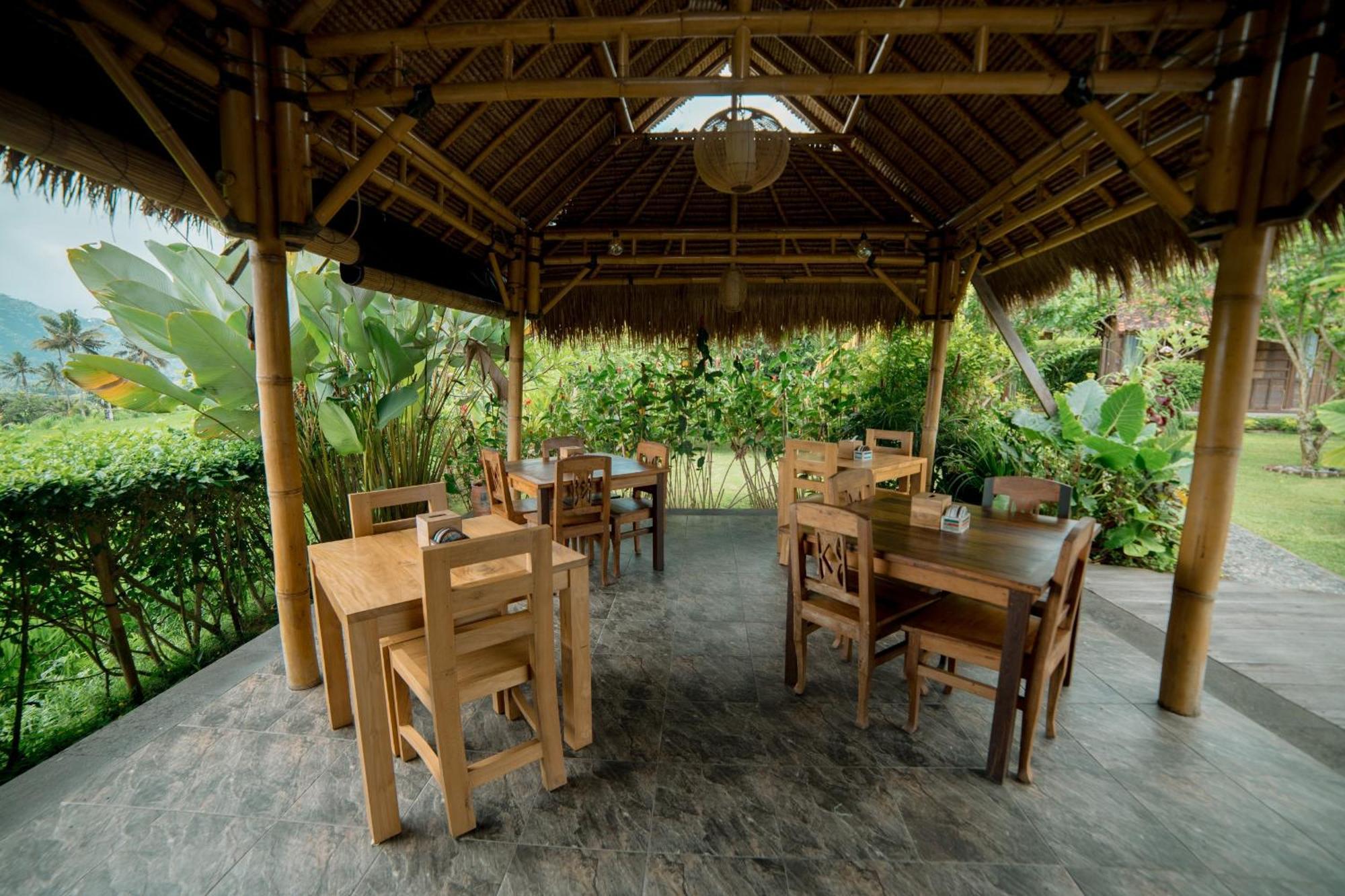 Kubu Sakian Villa And Restaurant Sidemen Silebeng Екстер'єр фото