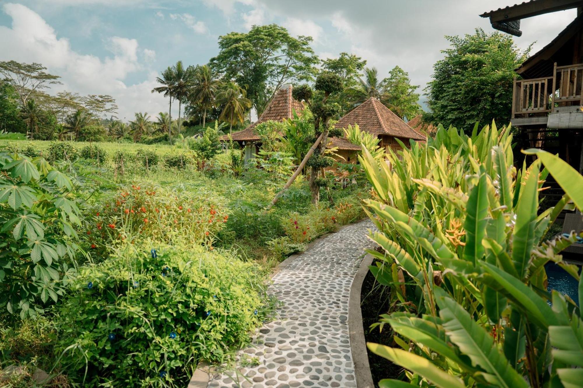 Kubu Sakian Villa And Restaurant Sidemen Silebeng Екстер'єр фото