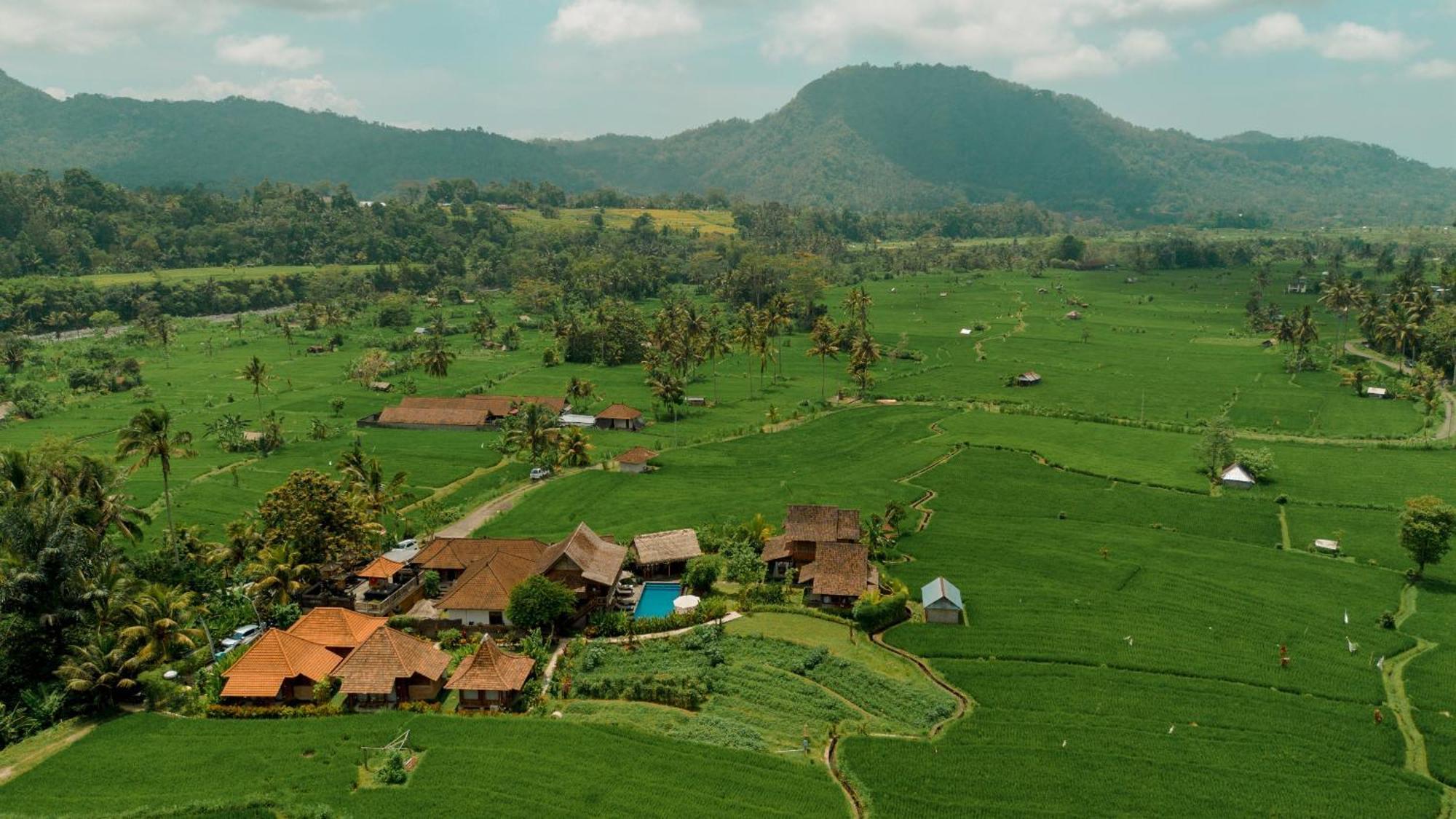 Kubu Sakian Villa And Restaurant Sidemen Silebeng Екстер'єр фото